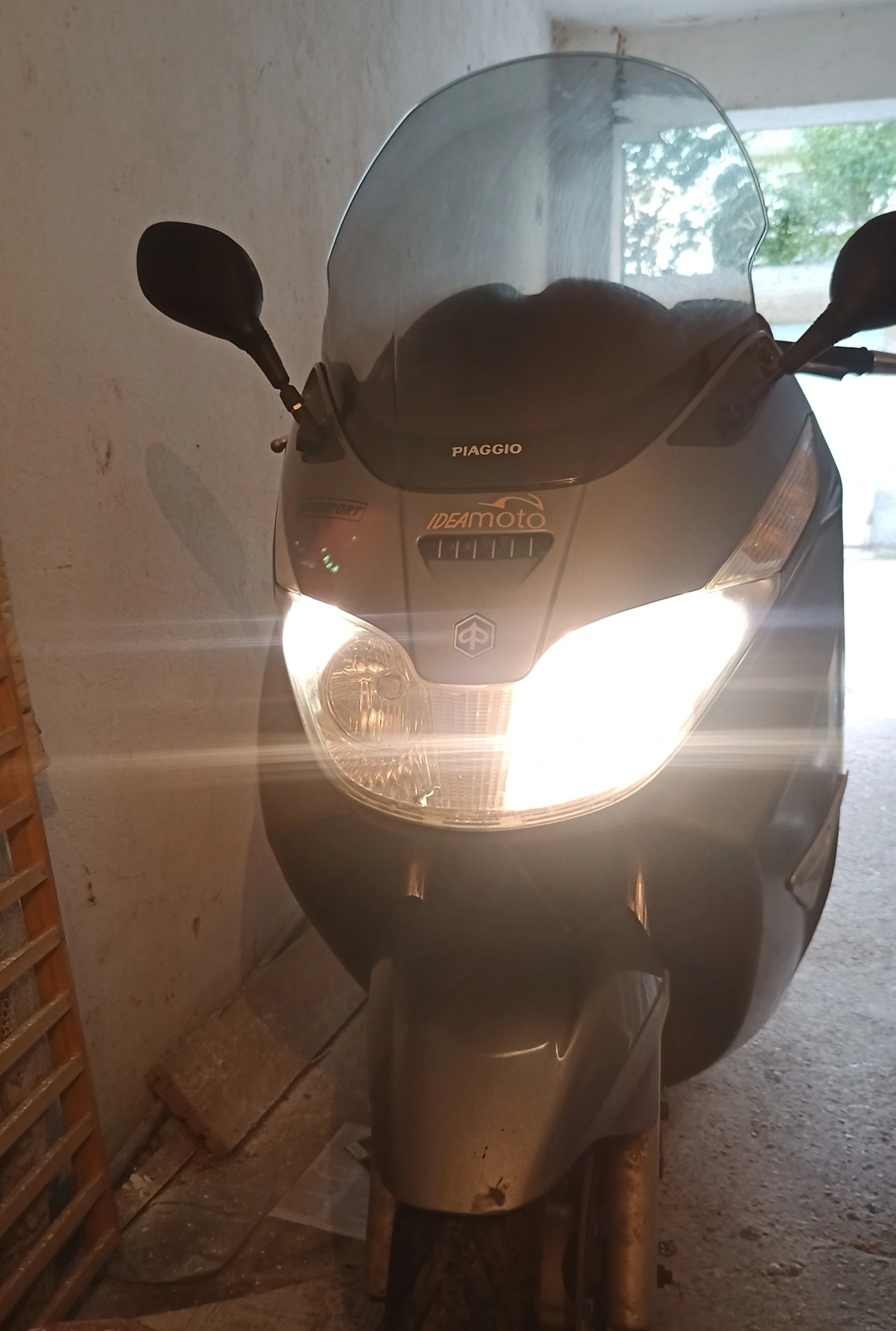 Piaggio X8 | Mobile.bg � ����������� 11