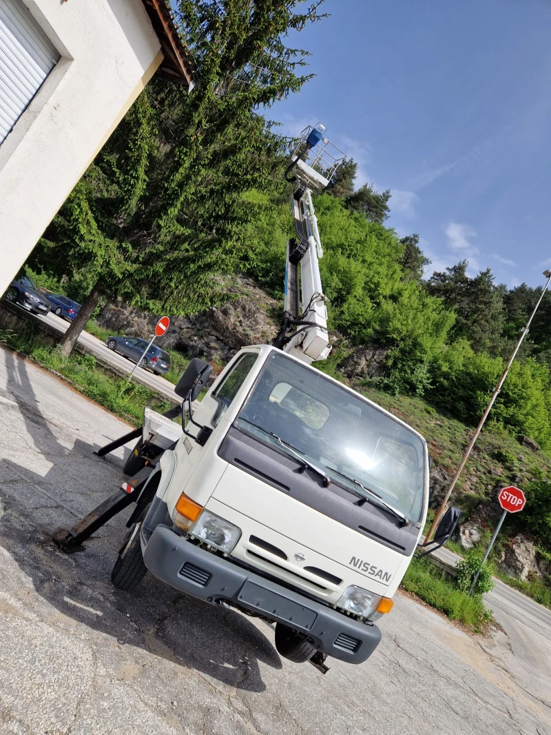 Автовишка Друга марка Nissan Cabstar V.I. TLO 35/3, снимка 2 - Индустриална техника - 51175681