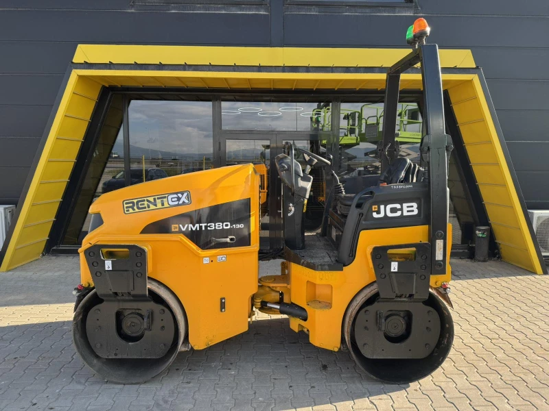 Валяк Друга марка  JCB VMT 380-130