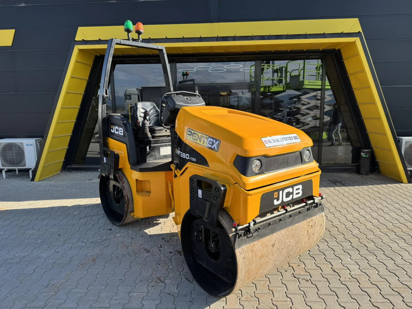 Валяк Друга марка  JCB VMT 380-130 - изображение 2