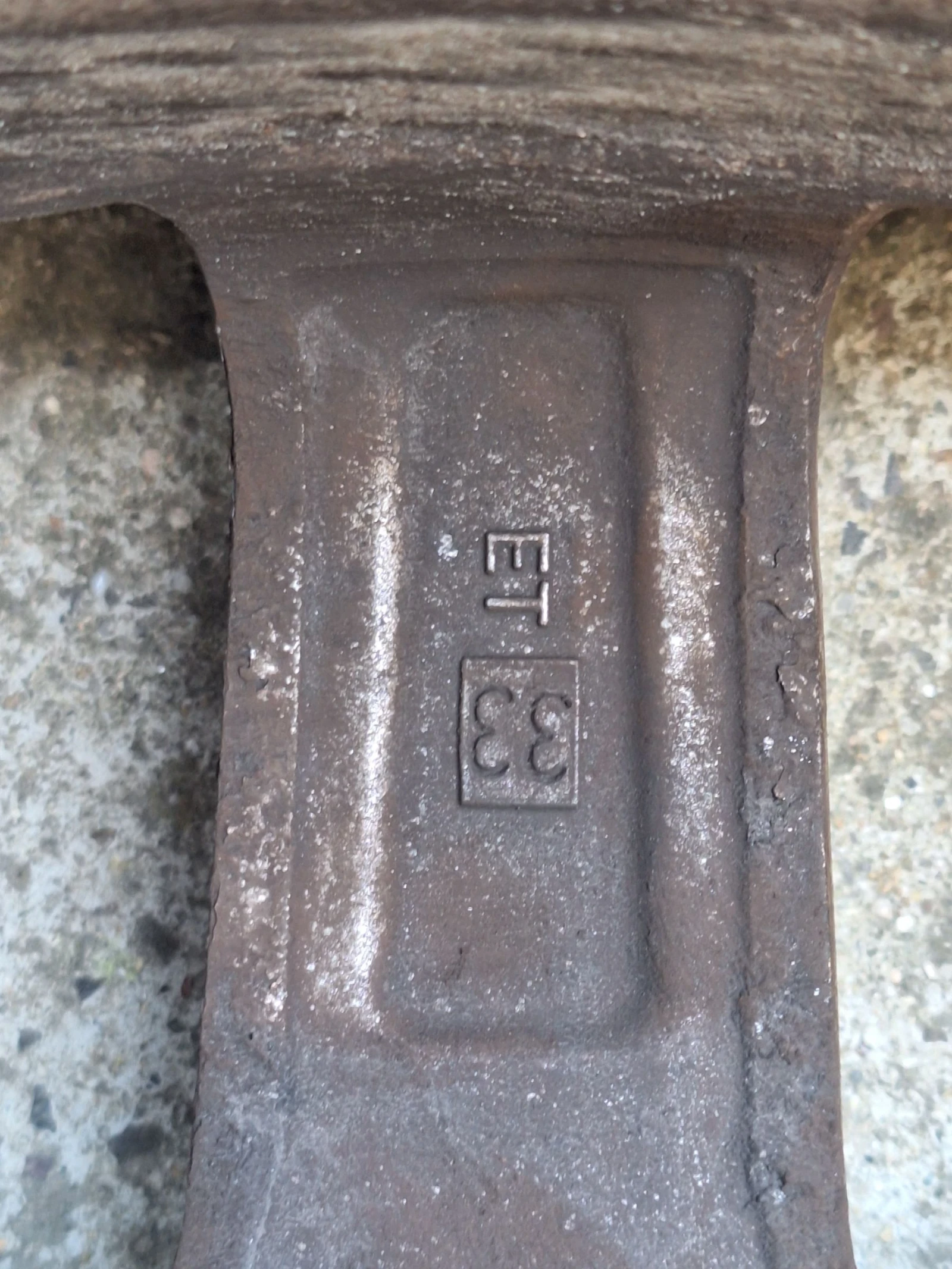 Гуми с джанти Bridgestone 195/65R15, снимка 6 - Гуми и джанти - 53998865