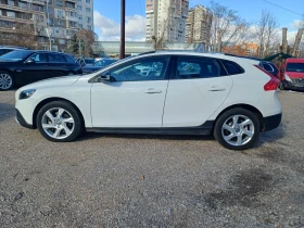 Volvo V40 Cross Country 2.0 D, снимка 8