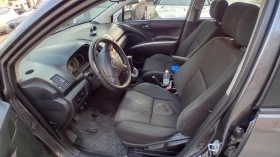 Toyota Corolla verso, снимка 4