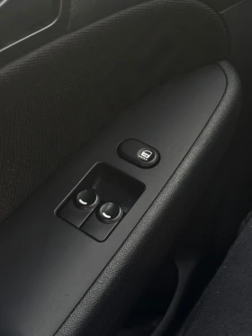 Hyundai I30 1.4 i, снимка 10 - Автомобили и джипове - 53653709