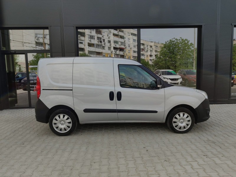 Opel Combo L1H1 1.4 бензин (95HP) MT5, снимка 5 - Автомобили и джипове - 45299029