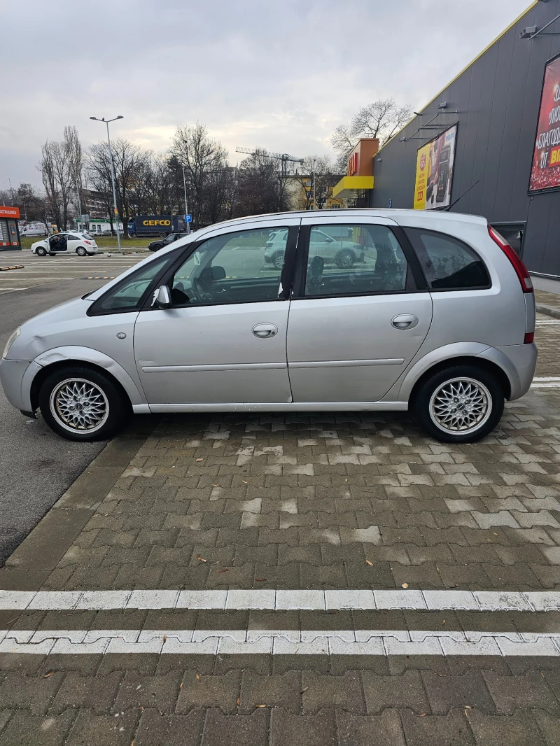 Opel Meriva Спешно!!!, снимка 7 - Автомобили и джипове - 48223313