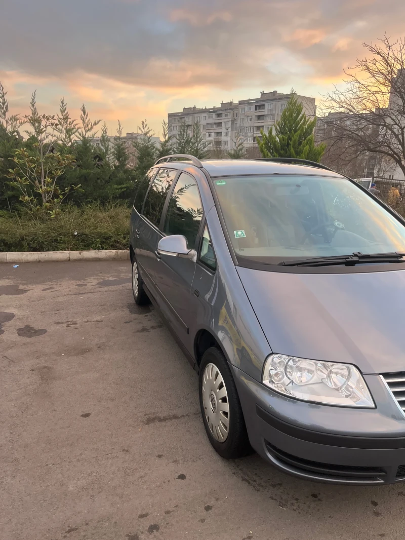 VW Sharan Бензин + Газ, снимка 3 - Автомобили и джипове - 49068685