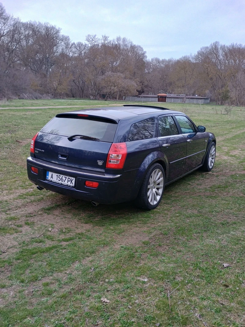 Chrysler 300c, снимка 3 - Автомобили и джипове - 49511702