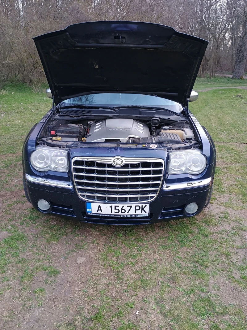 Chrysler 300c, снимка 13 - Автомобили и джипове - 49511702