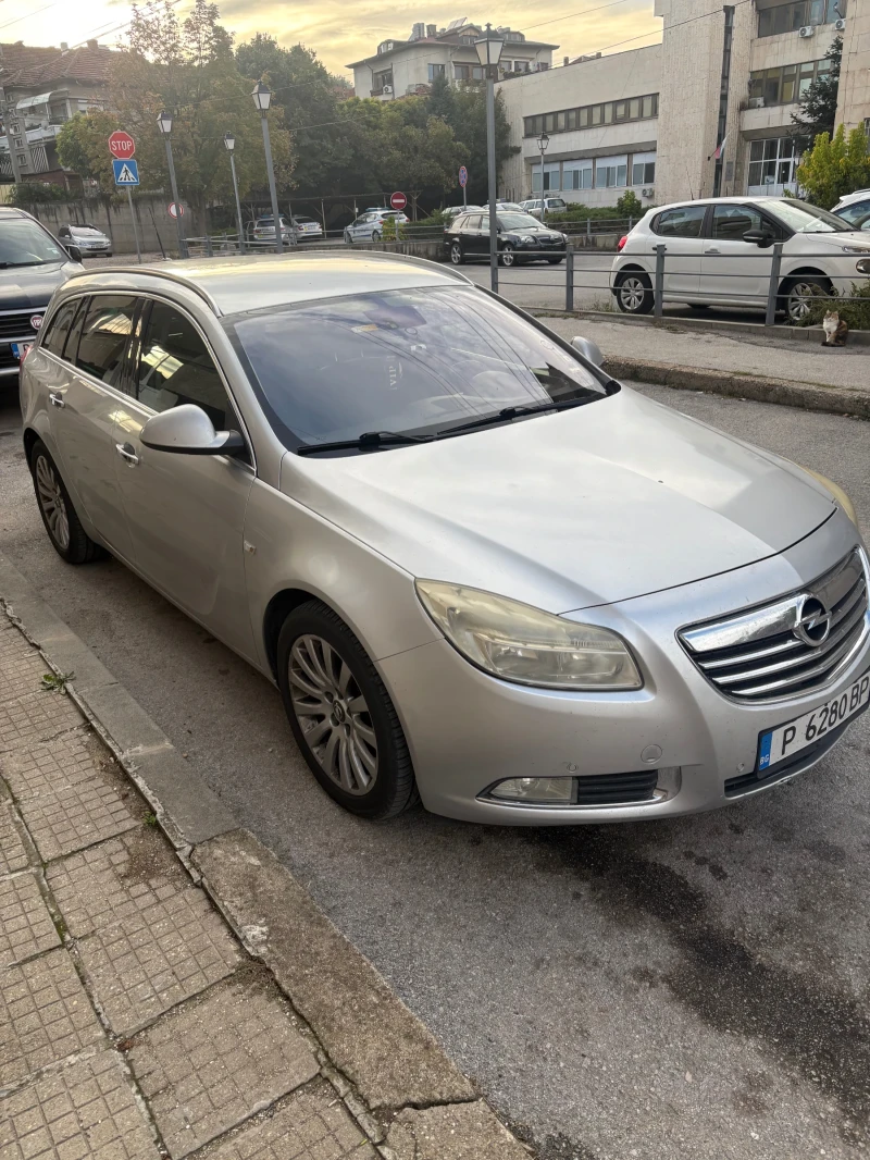Opel Insignia, снимка 2 - Автомобили и джипове - 52555259