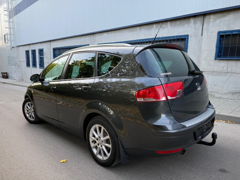 Seat Altea  XL 1.6TDI 105к.с, снимка 4 - Автомобили и джипове - 52135802