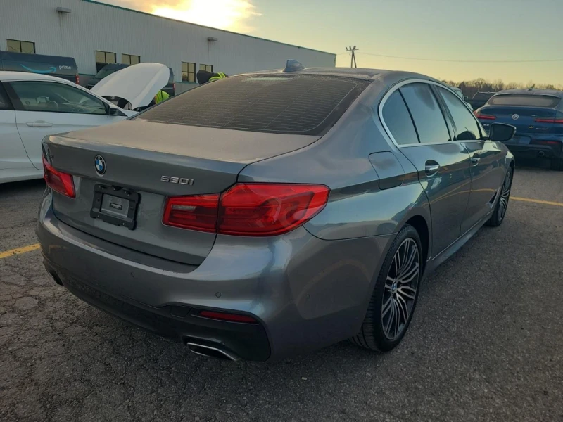 BMW 530 HeadUp* Harman&Kardon* Adaptive* Mpacket* Подгрев, снимка 3 - Автомобили и джипове - 52317755