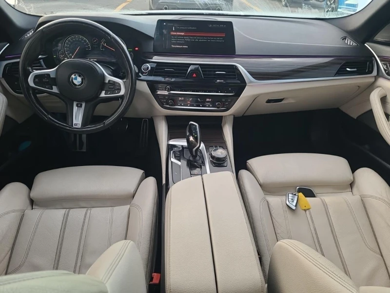 BMW 530 HeadUp* Harman&Kardon* Adaptive* Mpacket* Подгрев, снимка 9 - Автомобили и джипове - 52317755