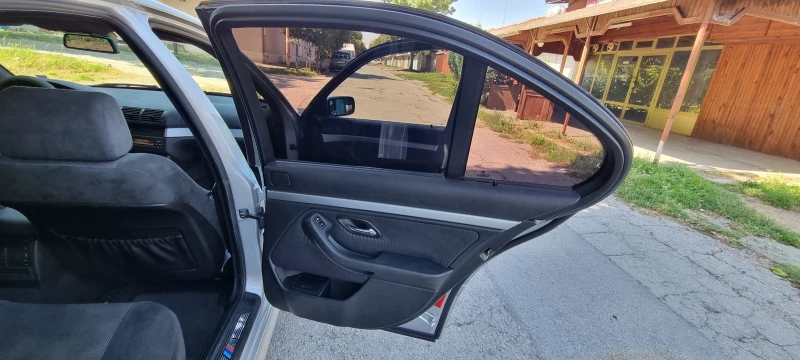 BMW 525, снимка 9 - Автомобили и джипове - 53349539