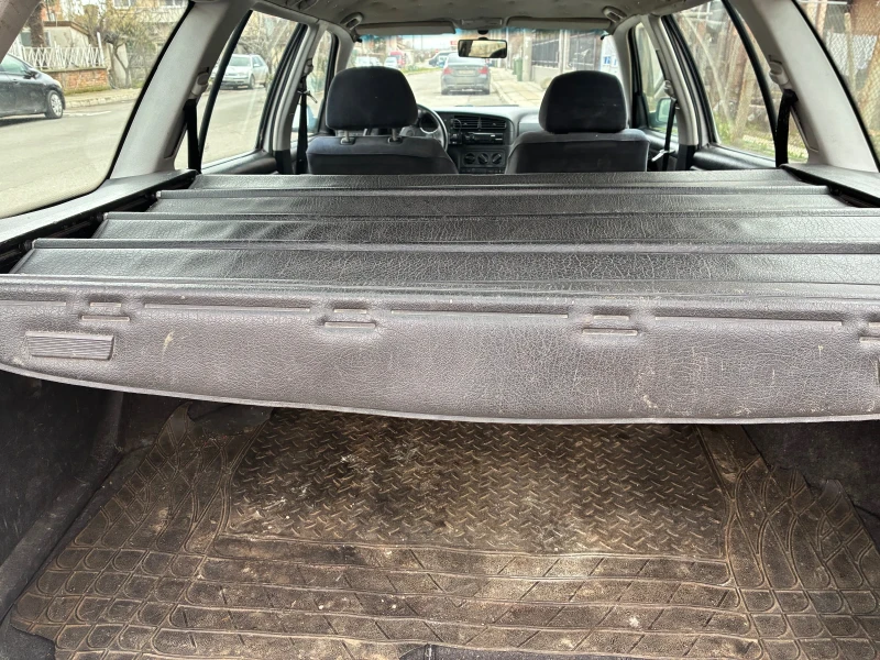 VW Golf 1.9 tdi 90hp, снимка 7 - Автомобили и джипове - 53585503