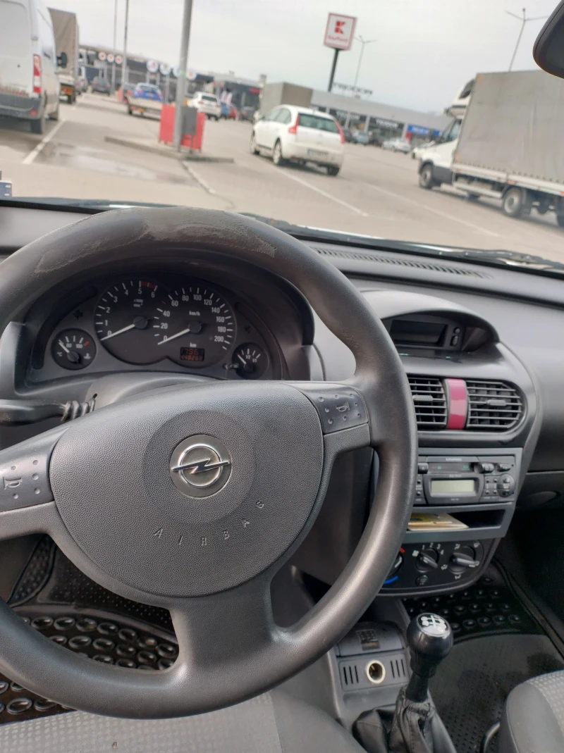 Opel Corsa 1.3 CDTI, снимка 9 - Автомобили и джипове - 53593677
