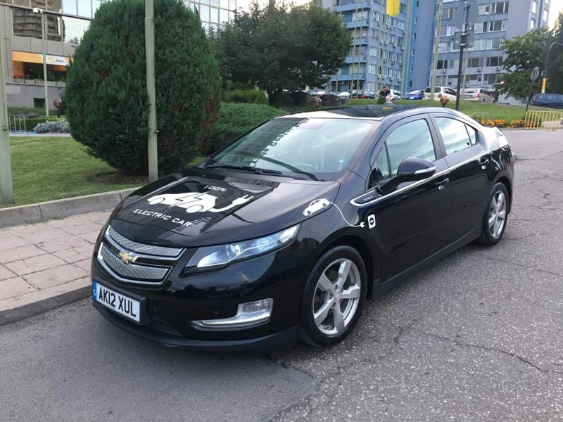 Chevrolet Volt Десен волан, снимка 13 - Автомобили и джипове - 25915593