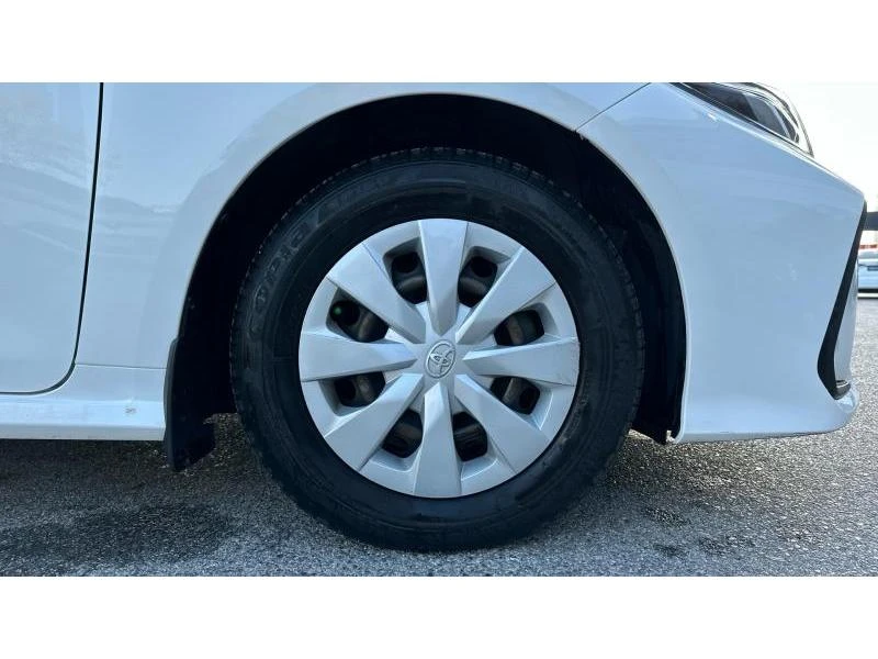 Toyota Corolla  SDN 1.5P 6MT COMFORT | Mobile.bg   16