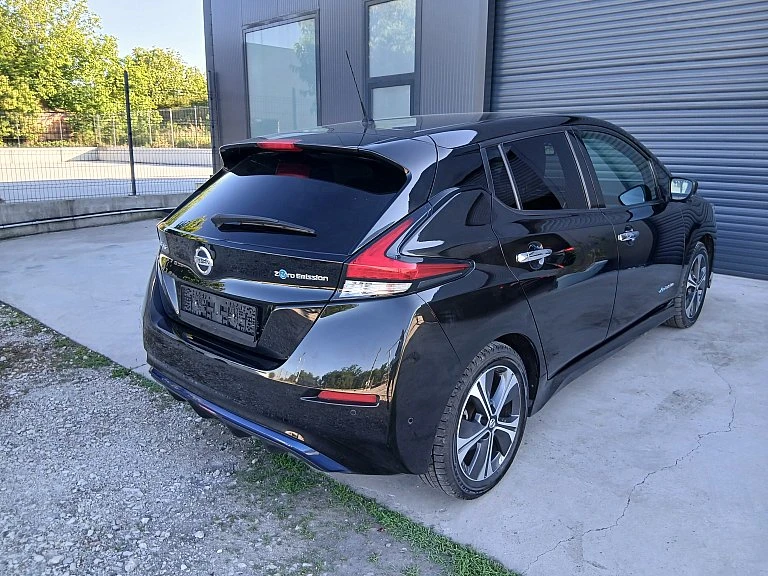 Nissan Leaf  ����* * * BOSE | Mobile.bg � ����������� 5