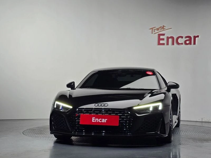 Audi R8 5.2 V10 Performance Coupe| 602к.с., снимка 3 - Автомобили и джипове - 56213313