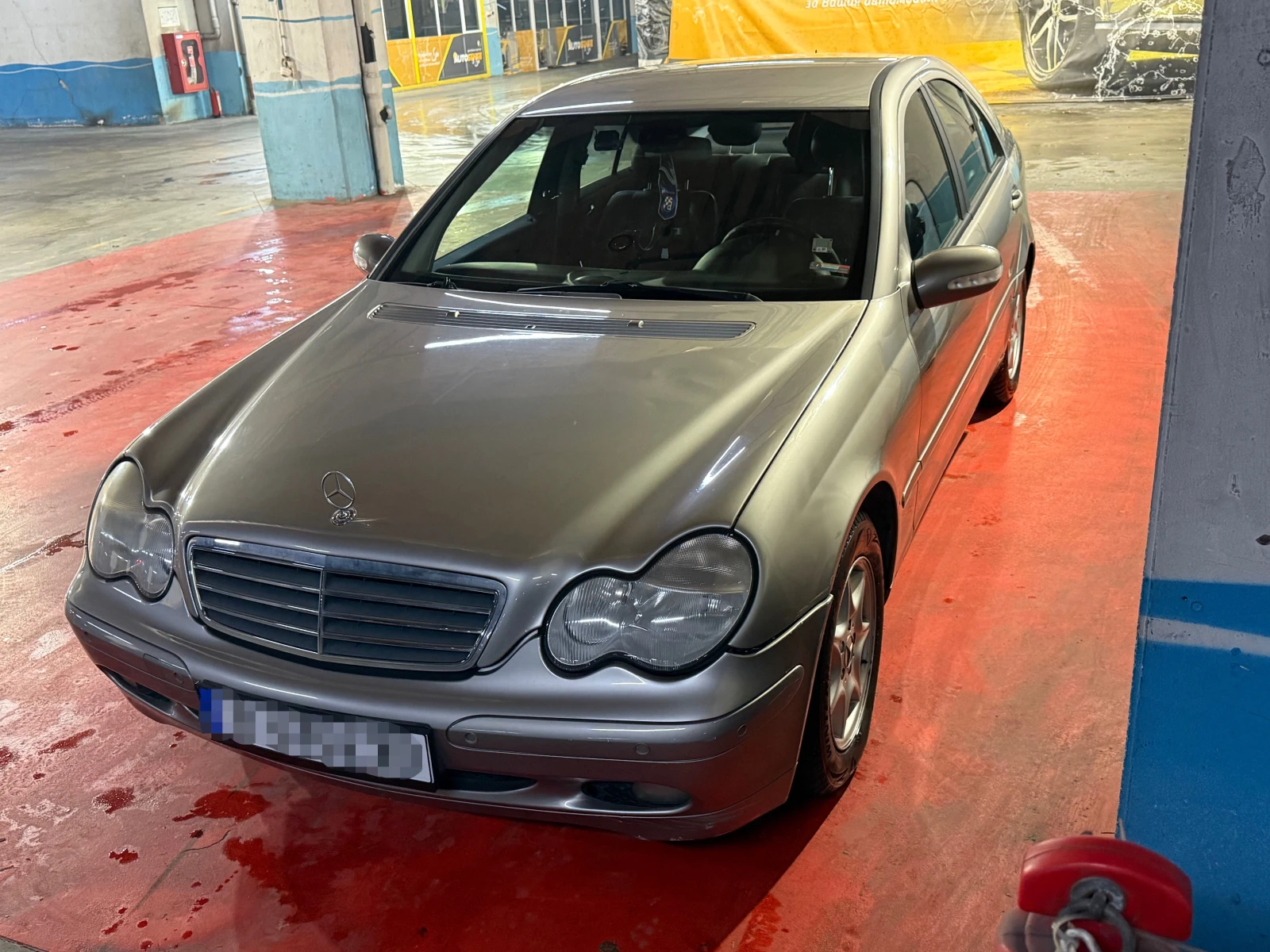 Mercedes-Benz C 200 CDI - изображение 9