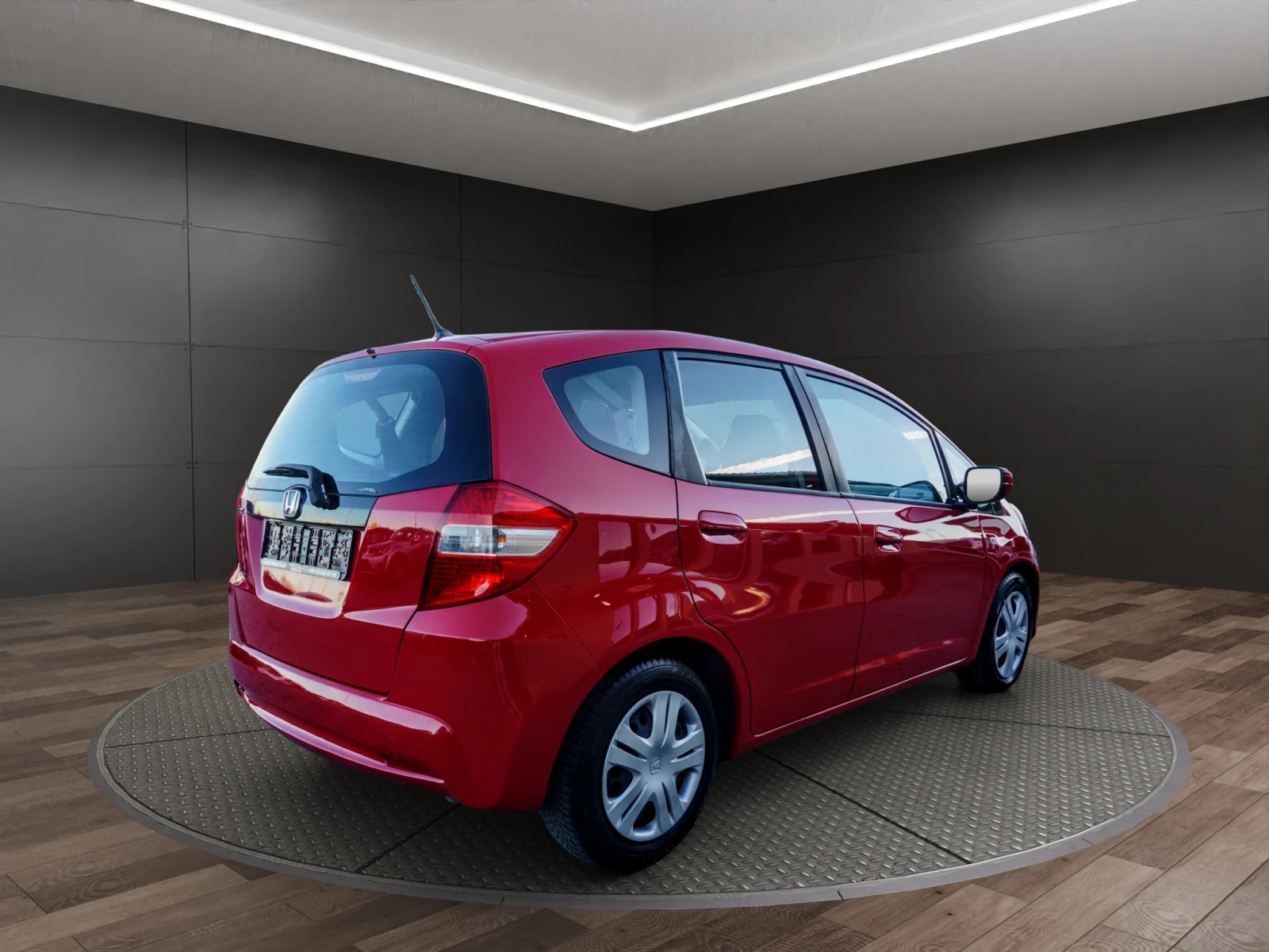 Honda Jazz 1.2I TREND - изображение 4