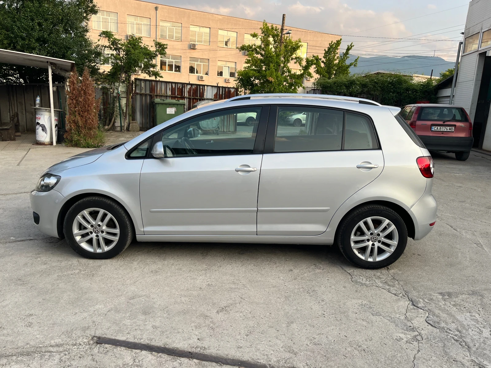 VW Golf Plus 1.6 TDI 105 ks DSG - изображение 8