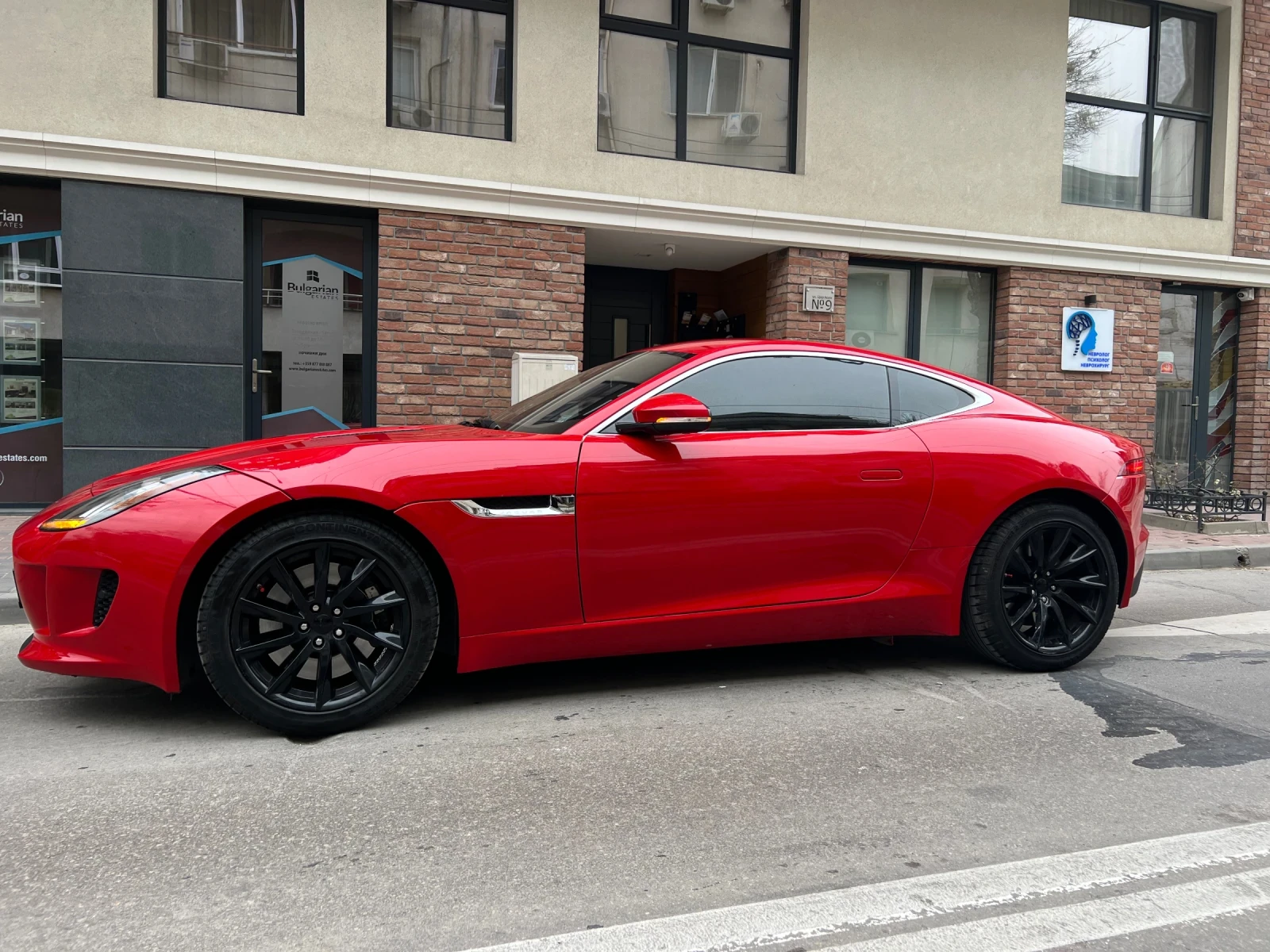 Jaguar F-Type  - изображение 8