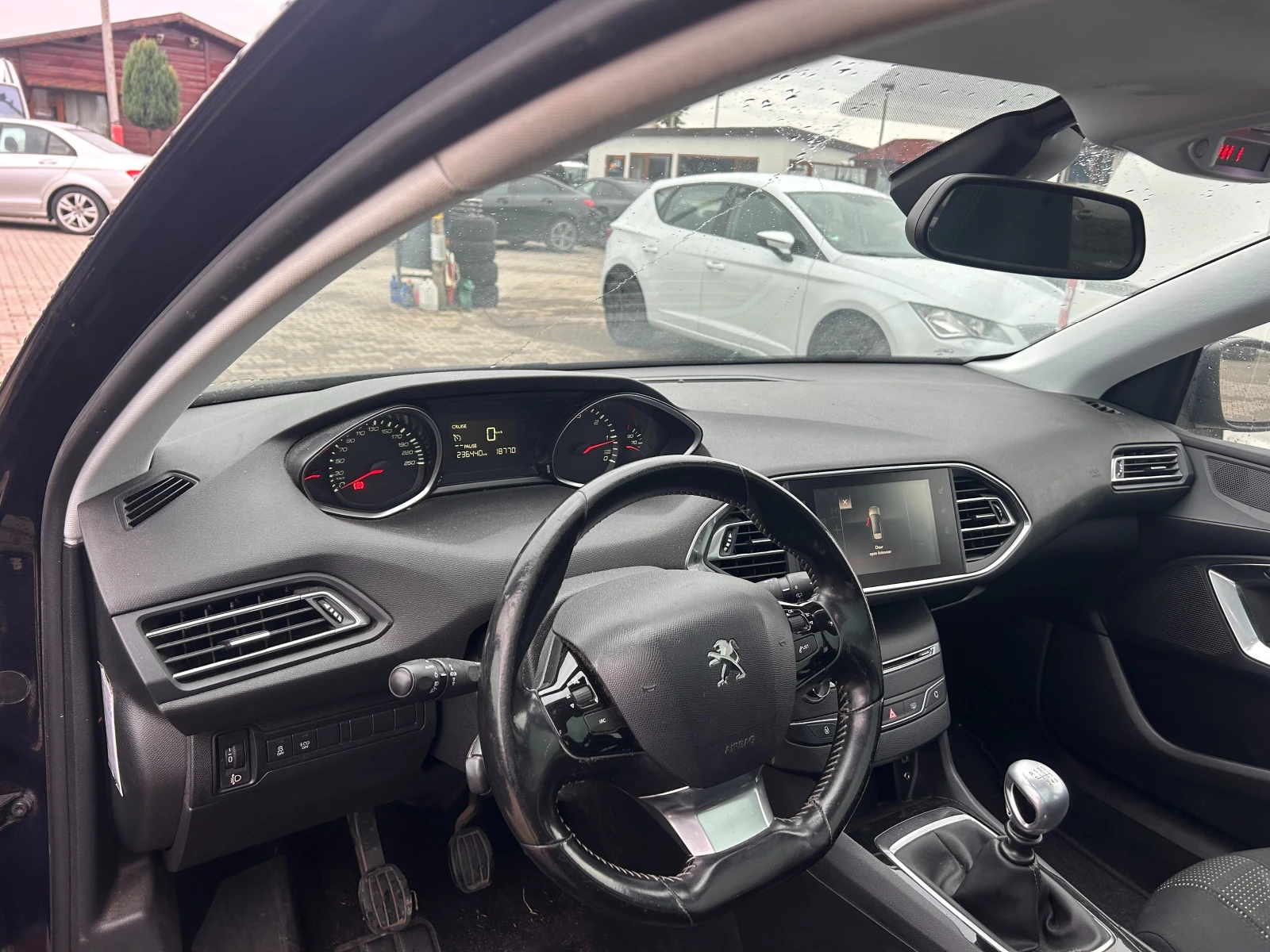 Peugeot 308 1.6HDI PANORAMA/NAVI/KAMERA EURO 6 | Mobile.bg   11