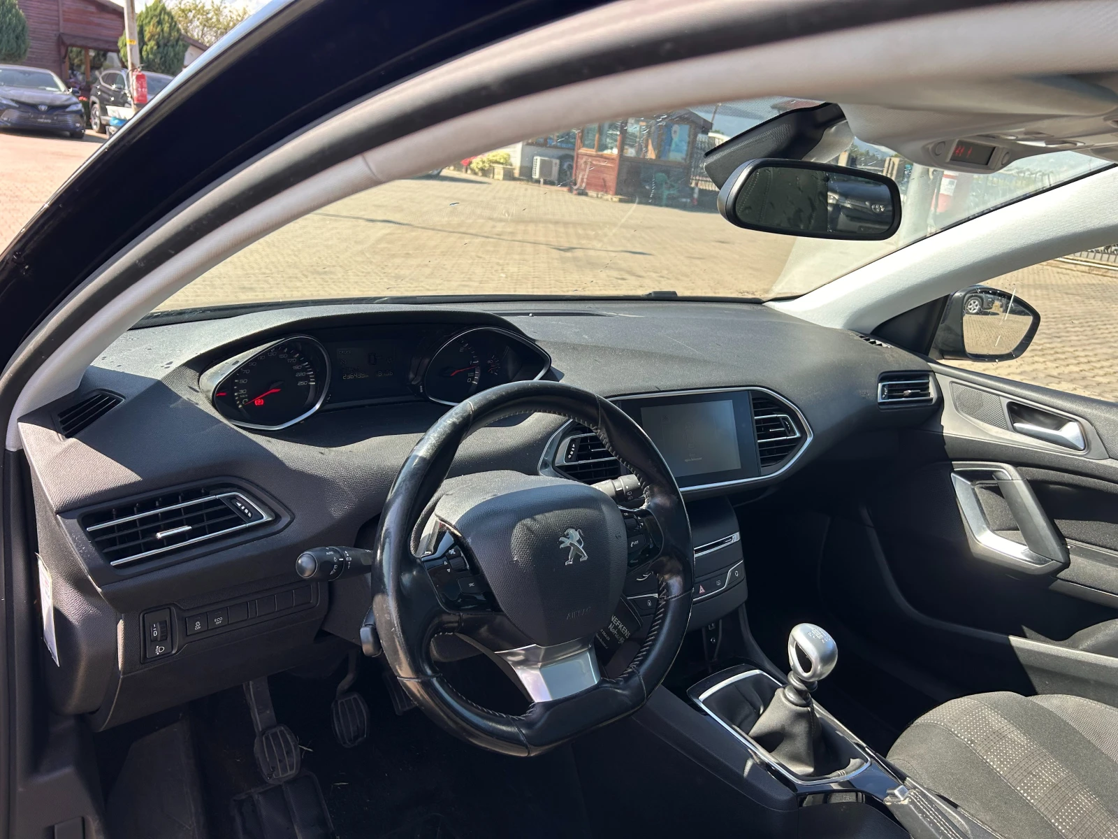 Peugeot 308 1.6HDI PANORAMA/NAVI/KAMERA EURO 6 - изображение 10