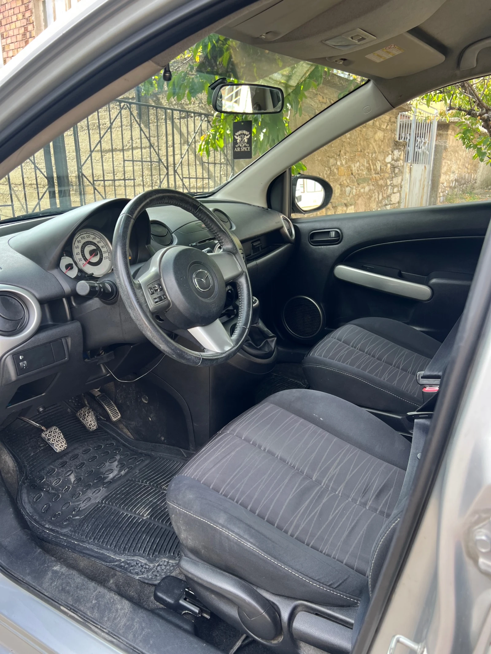 Mazda 2 | Mobile.bg — изображение 6