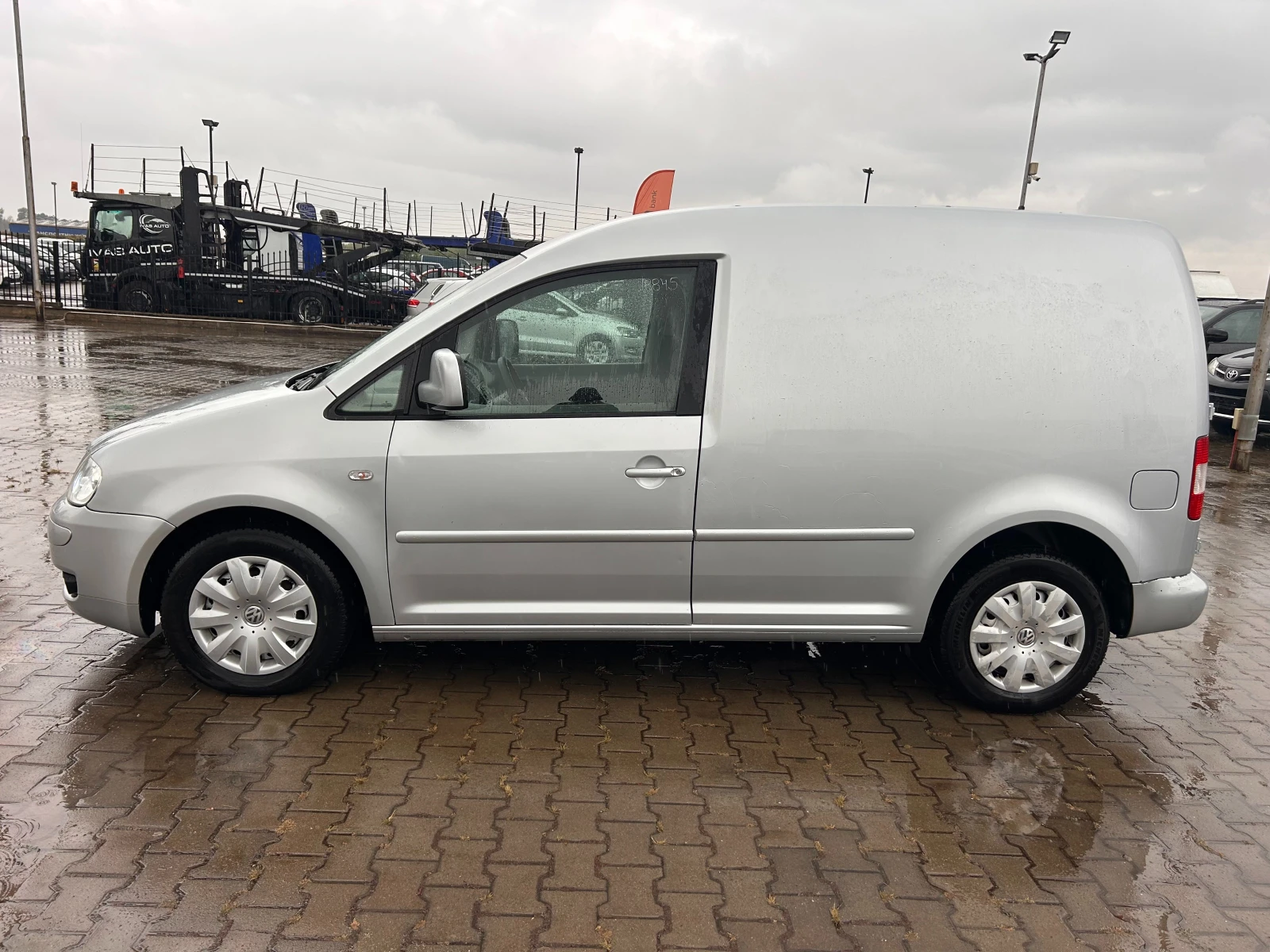 VW Caddy 1.9 TDI AVTOMAT/NAVI EURO 4 - изображение 9