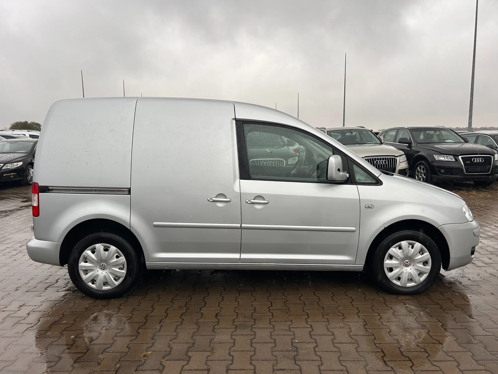 VW Caddy 1.9 TDI AVTOMAT/NAVI EURO 4 - изображение 5
