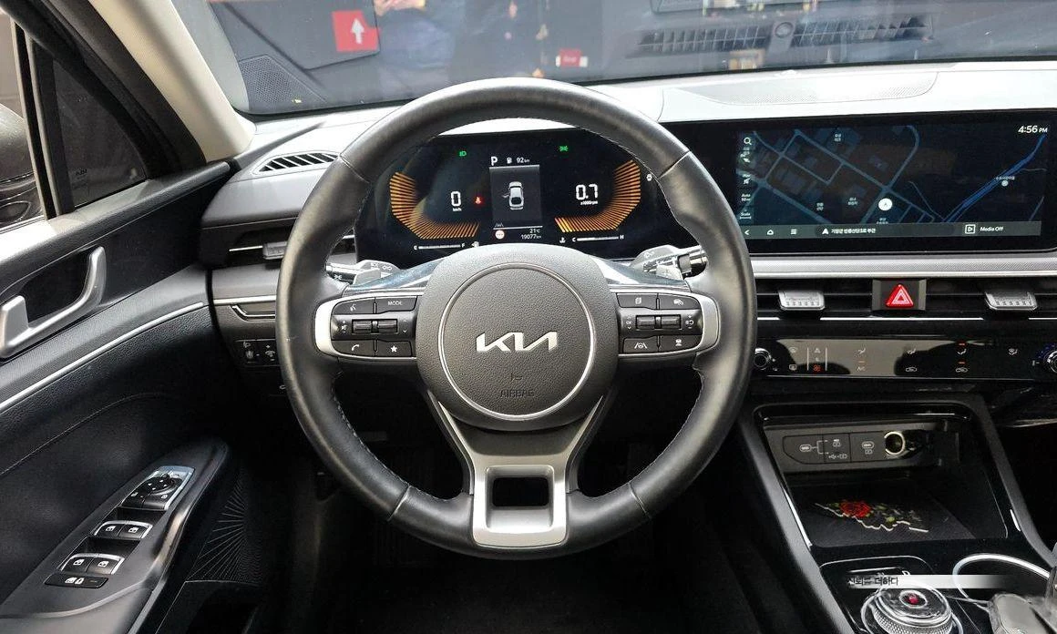 Kia K5 2.0 LPi Prestige * -   *  | Mobile.bg   13