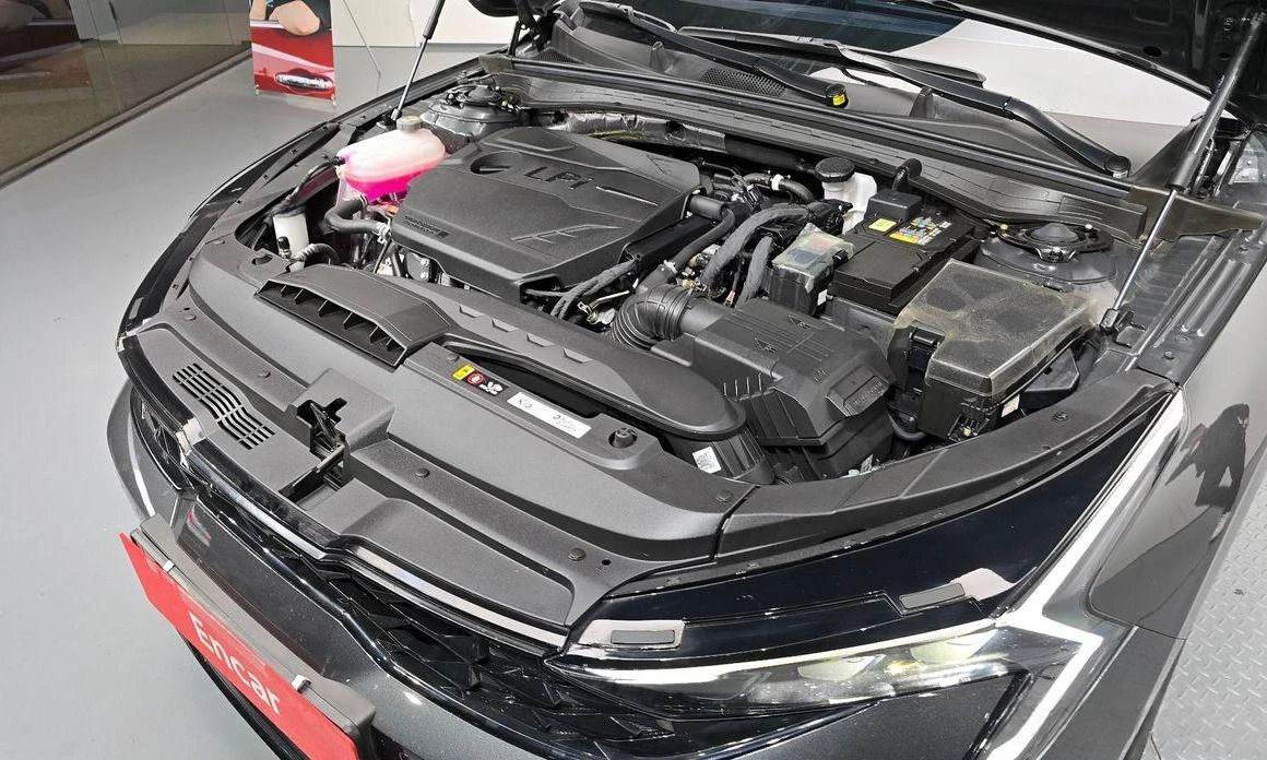 Kia K5 2.0 LPi Prestige * НАЙ-ДОБРА ЦЕНА В БЪЛГАРИЯ*  - изображение 6