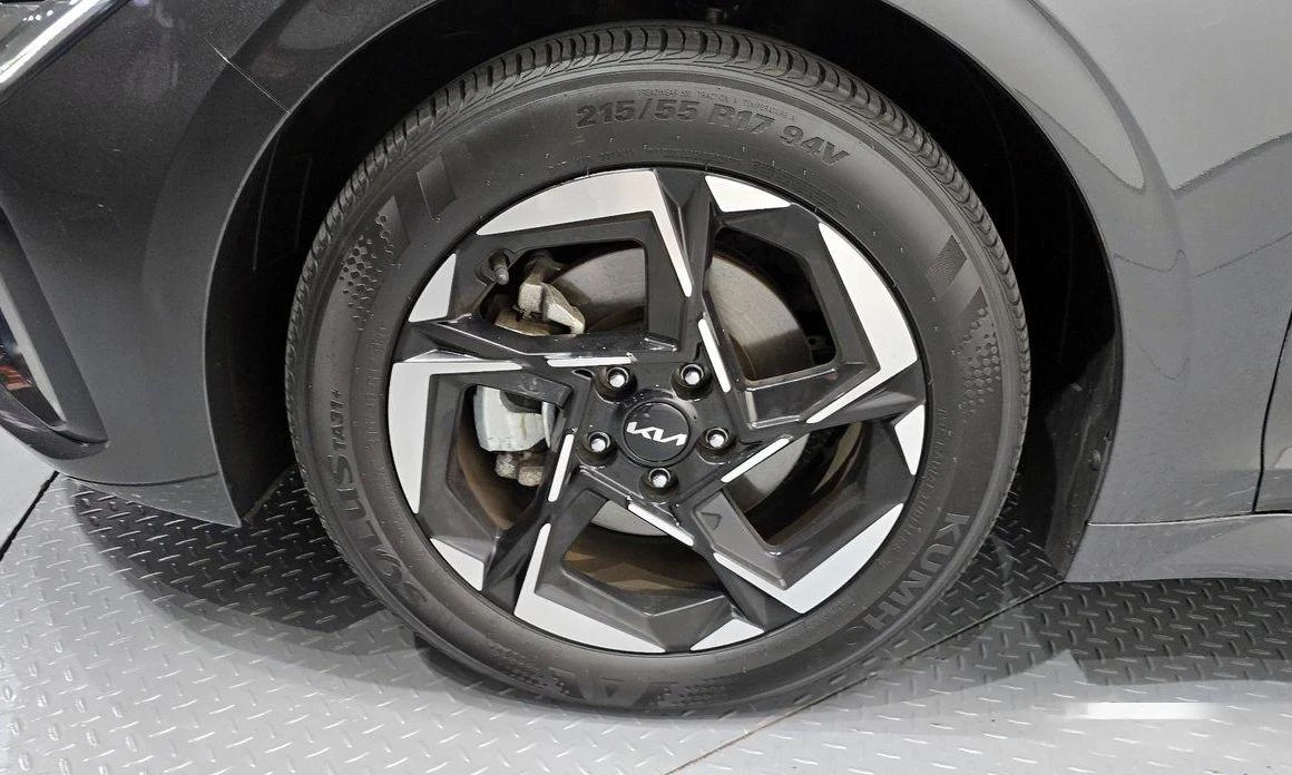 Kia K5 2.0 LPi Prestige * НАЙ-ДОБРА ЦЕНА В БЪЛГАРИЯ*  - изображение 5