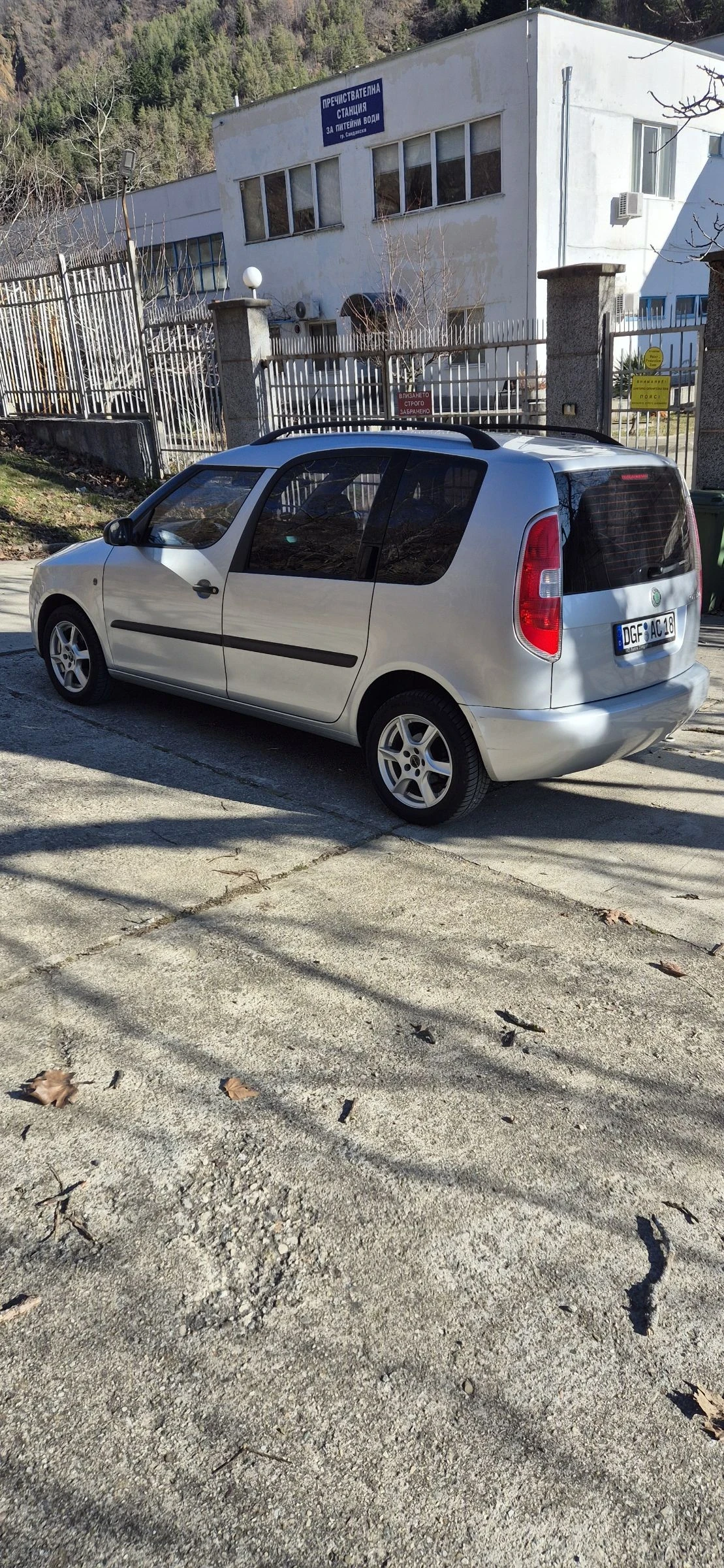 Skoda Roomster 1.4 benzin - изображение 6