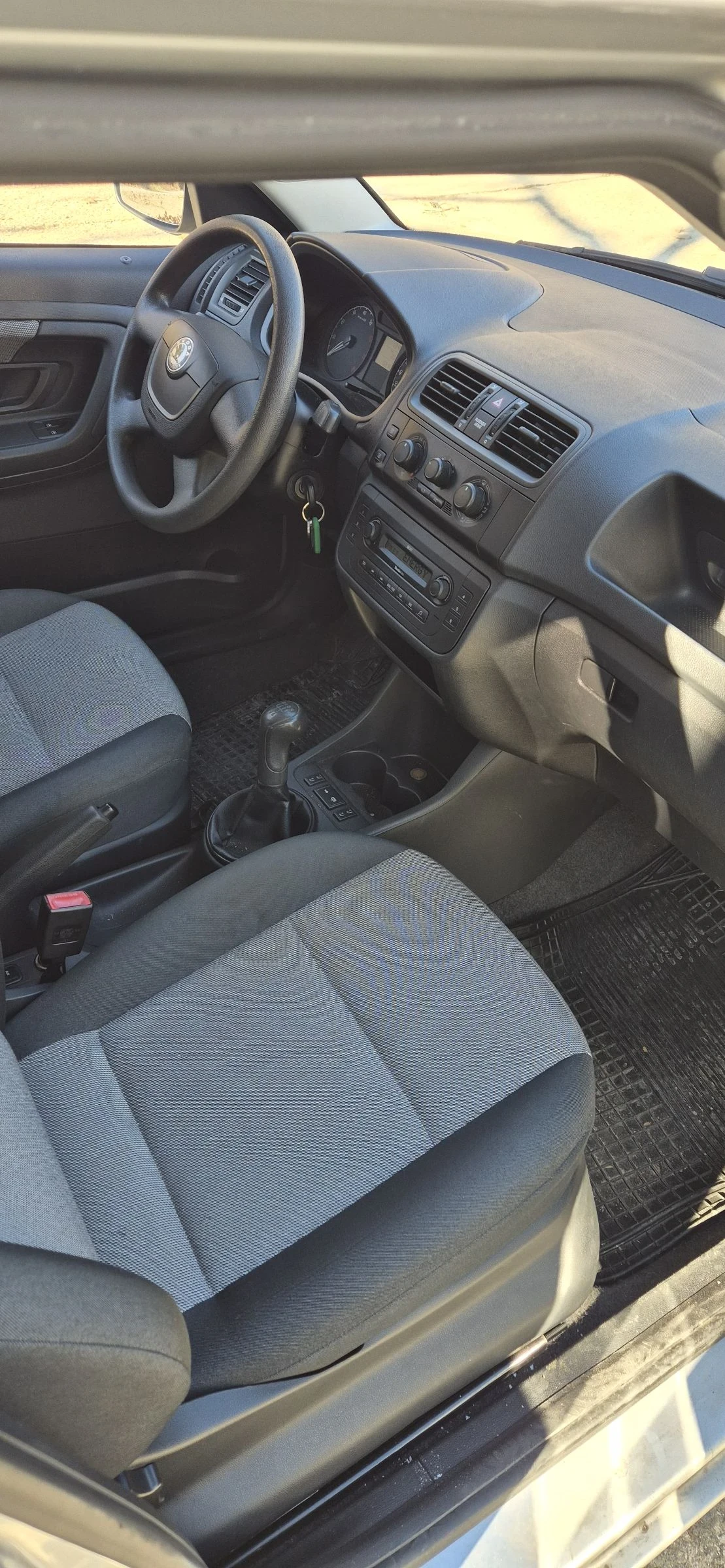 Skoda Roomster 1.4 benzin - изображение 9