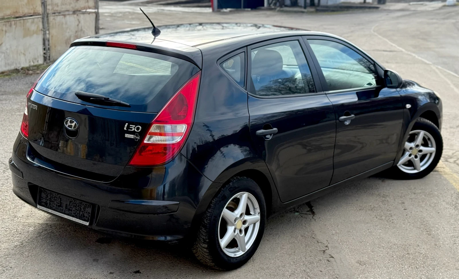Hyundai I30 1.4 i | Mobile.bg � ����������� 4