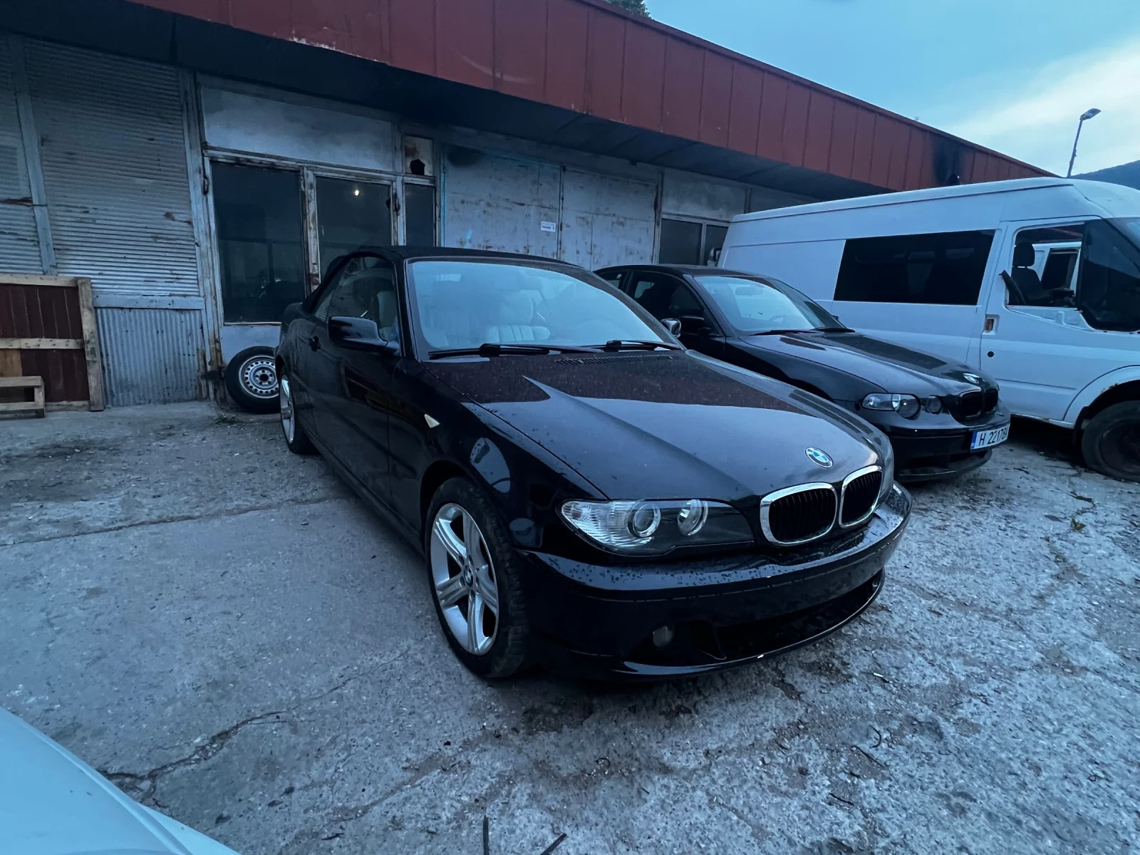 BMW 318 1.8i Facelift Cabrio, снимка 2 - Автомобили и джипове - 53960070