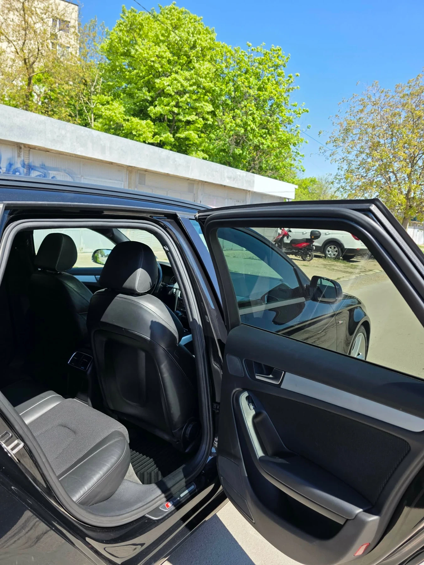 Audi A4 B8 S Line Quattro, снимка 13 - Автомобили и джипове - 54320131