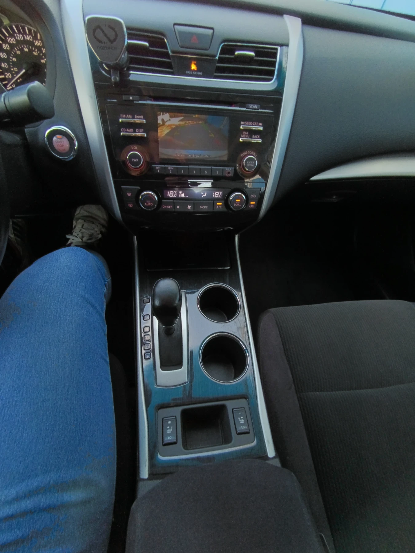 Nissan Altima 2.5 SV, снимка 14 - Автомобили и джипове - 54328920