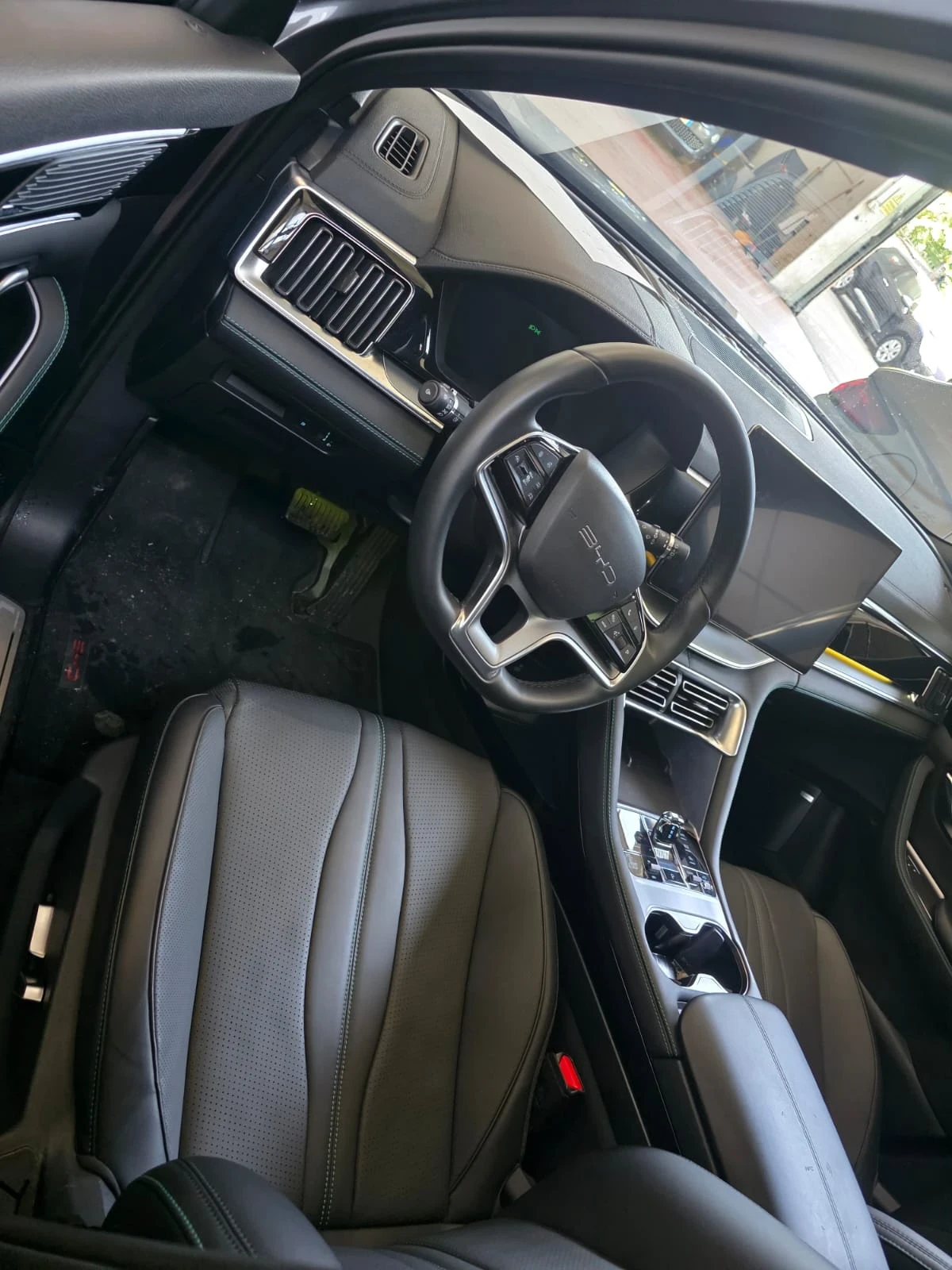 BYD Seal (SEAL U DM-i)^(FULL SPEC), снимка 4 - Автомобили и джипове - 54368752