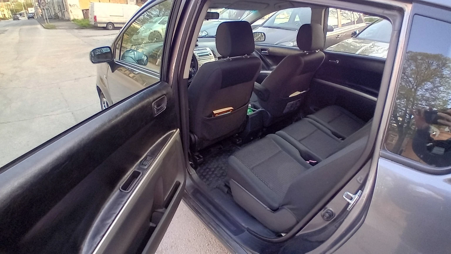 Toyota Corolla verso, снимка 5 - Автомобили и джипове - 54386864