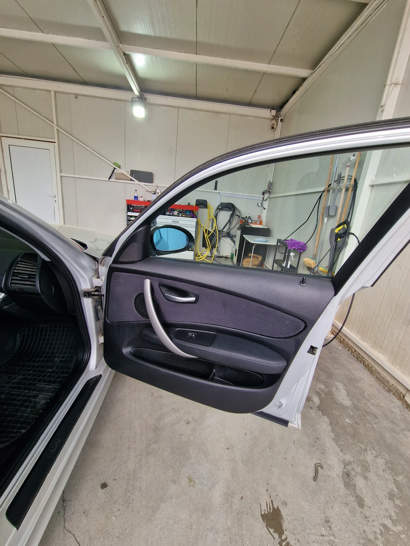 BMW 116 Facelift, снимка 9 - Автомобили и джипове - 54478497