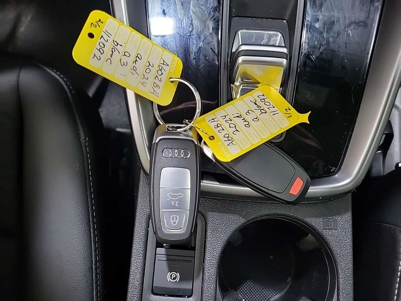 Audi A3 * KOMFORT * CARFAX * БЕЗ ПЪРВОНАЧАЛНА ВНОСКА, снимка 8 - Автомобили и джипове - 54813843
