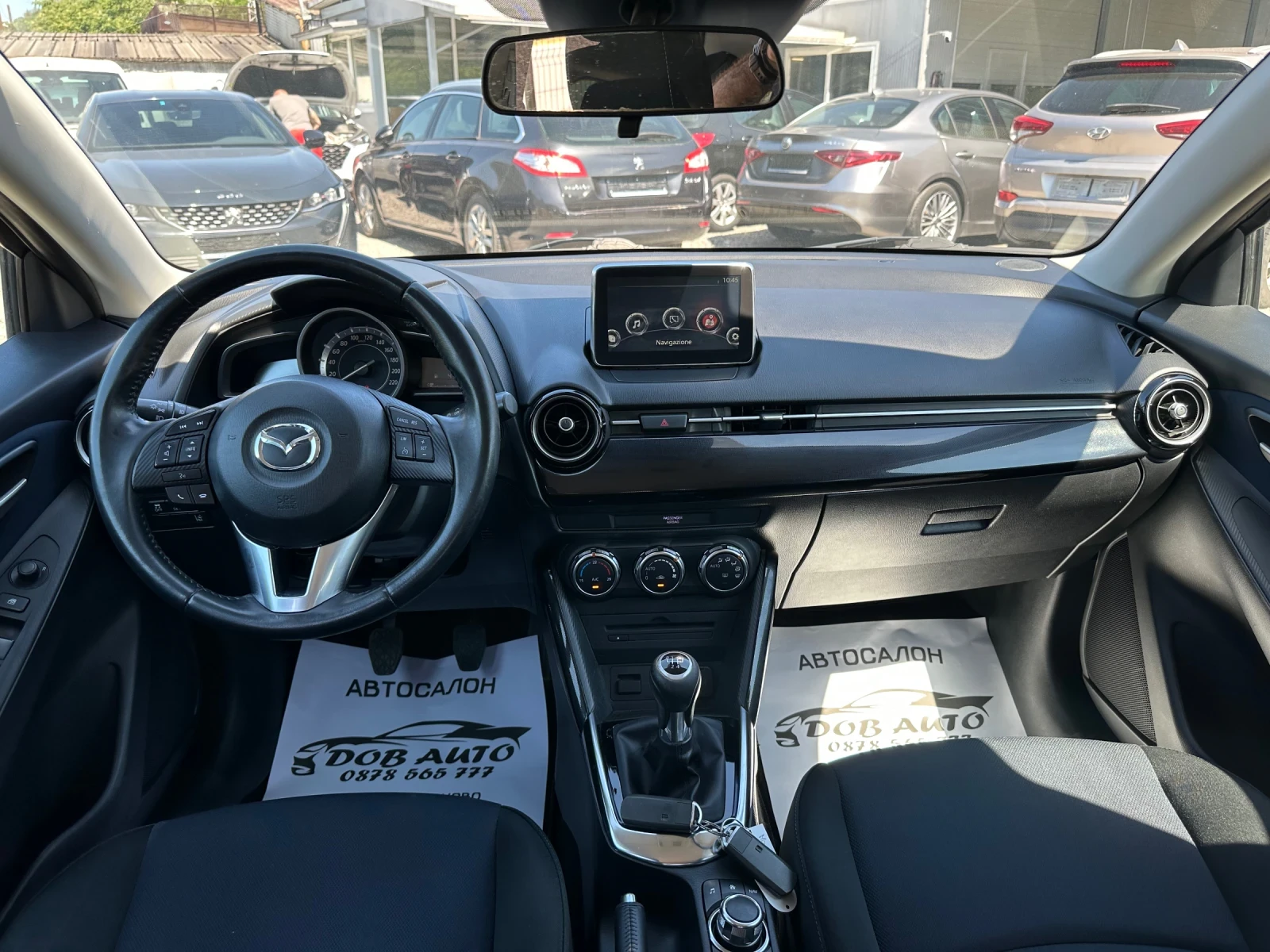 Mazda 2 1.5i-SKYACTIV-G-LED-NAVI-LANE ASSIST, снимка 12 - Автомобили и джипове - 55030302