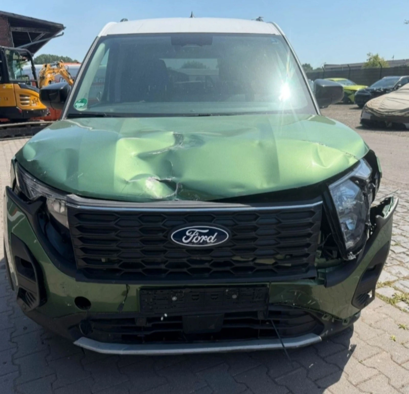 Ford Courier 1.0 ecobust, снимка 2 - Автомобили и джипове - 55215763