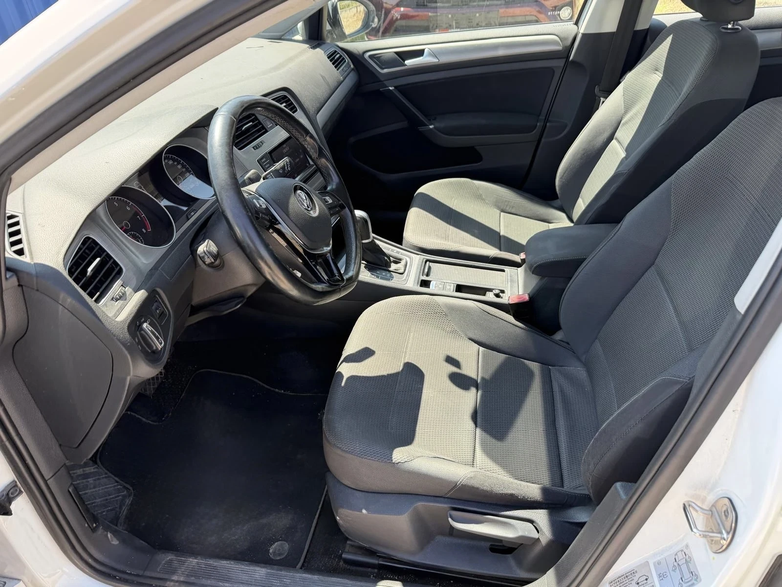 VW Golf 1.4 TGI | GOlf 7| Автомат| НАВИ, снимка 9 - Автомобили и джипове - 55501386