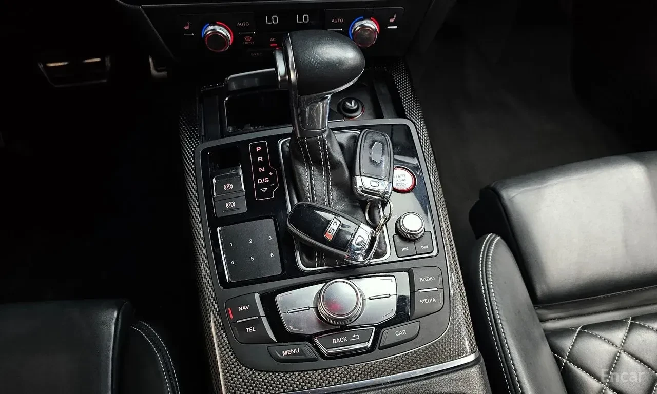 Audi S7 FULL* LED* BANG* OLUFSEN* 360КАМЕРА* КЕЙЛЕС* LANE*, снимка 11 - Автомобили и джипове - 55693359